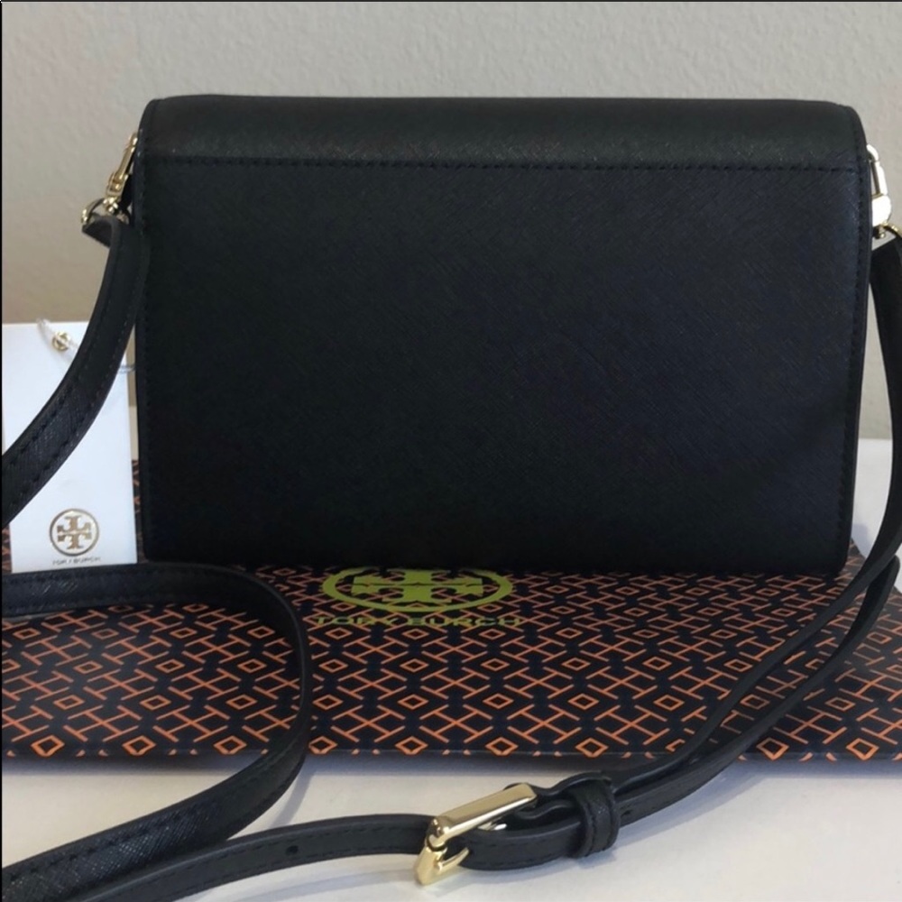 Tory Burch - Picture 6 of 8